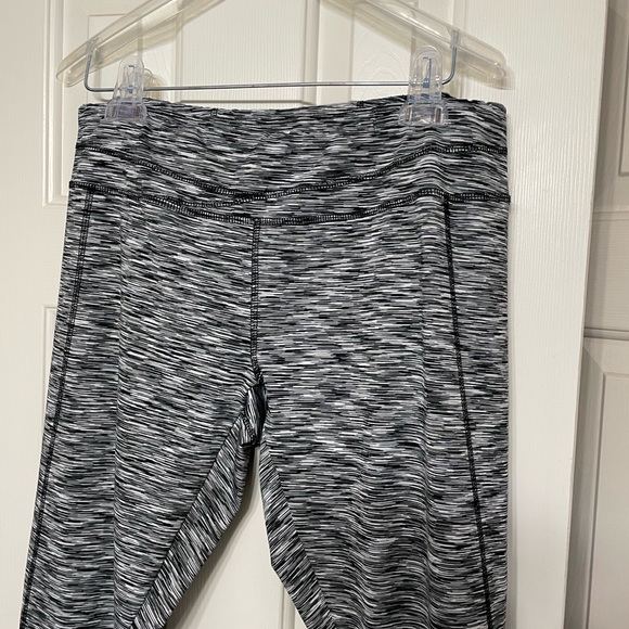 Women legging in size extra large - Picture 2 of 4